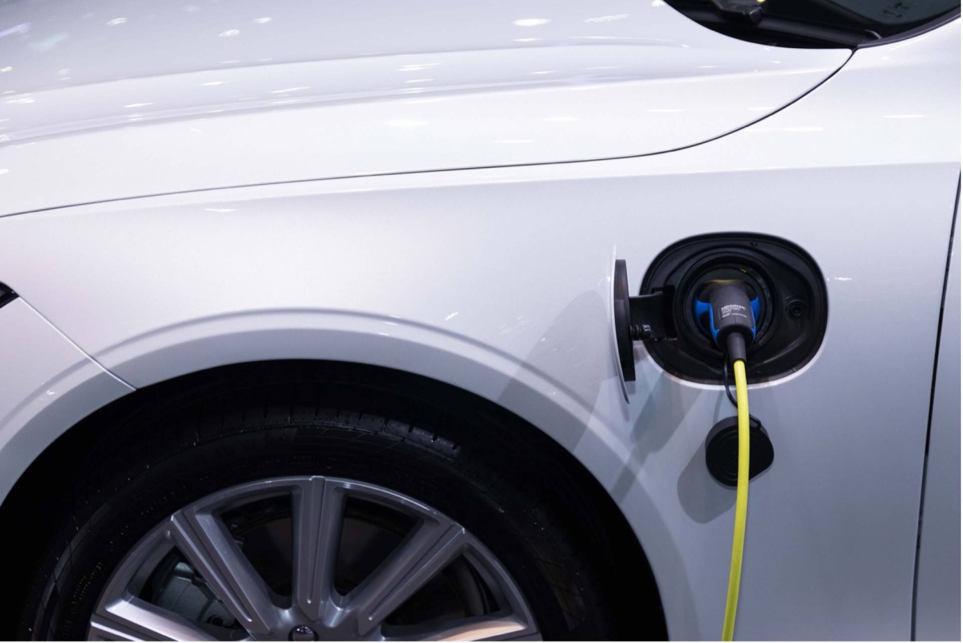 The Complete Guide to Electric Leasing